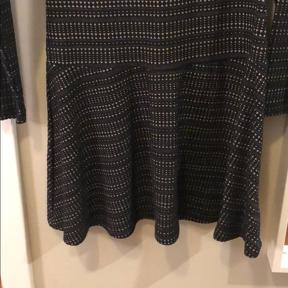 Dalia Dress - Picture 3 of 3